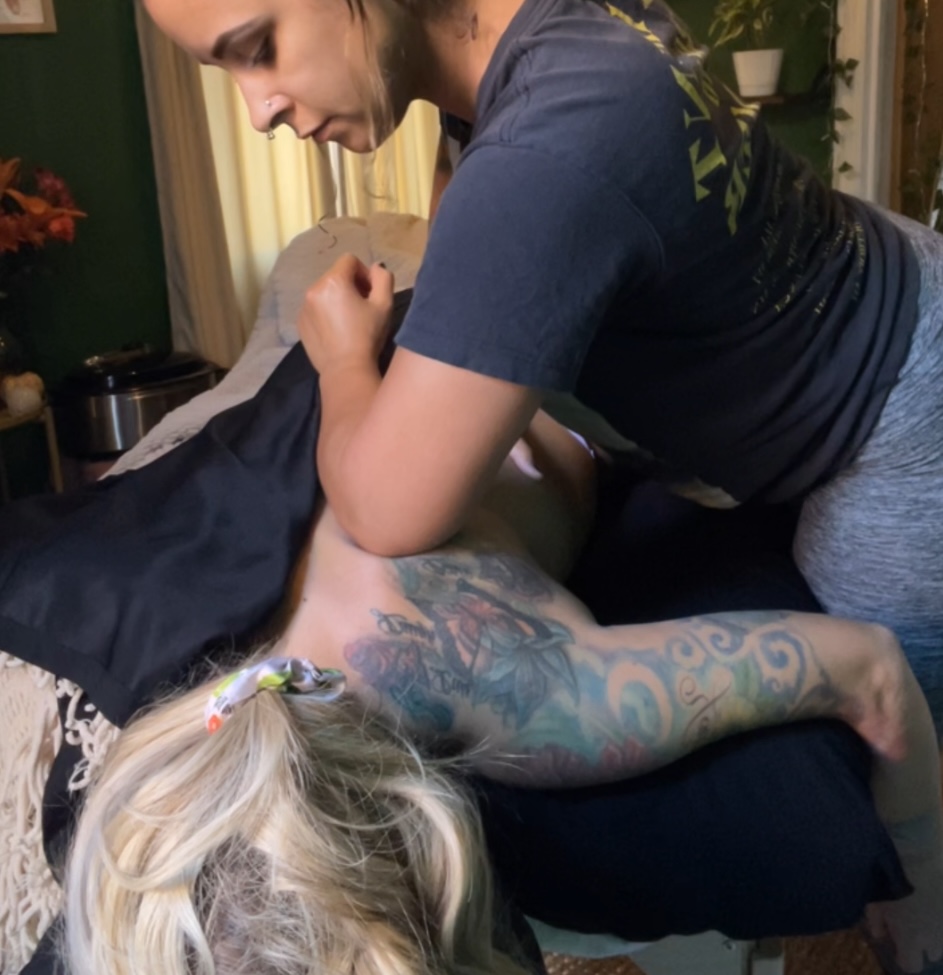 Deep Tissue Massage at RELAXING BRANDY Therapeutic Massage in Taylor, MI